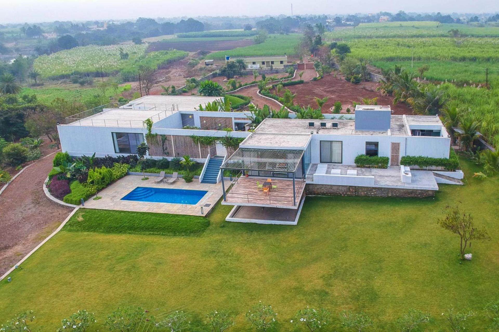 Open House By Stayvista - Nestled In Nature, Featuring A Swimming Pool & Expansive Lawn For A Serene Retreat Shikrapur Extérieur photo