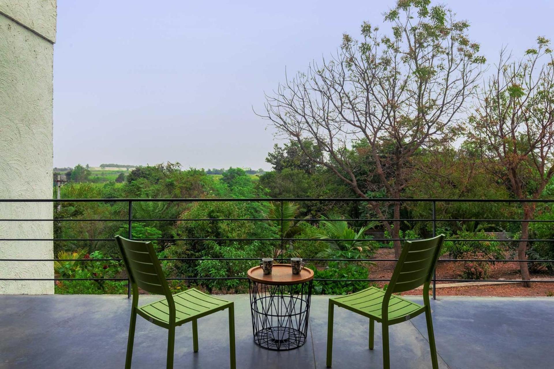 Open House By Stayvista - Nestled In Nature, Featuring A Swimming Pool & Expansive Lawn For A Serene Retreat Shikrapur Extérieur photo